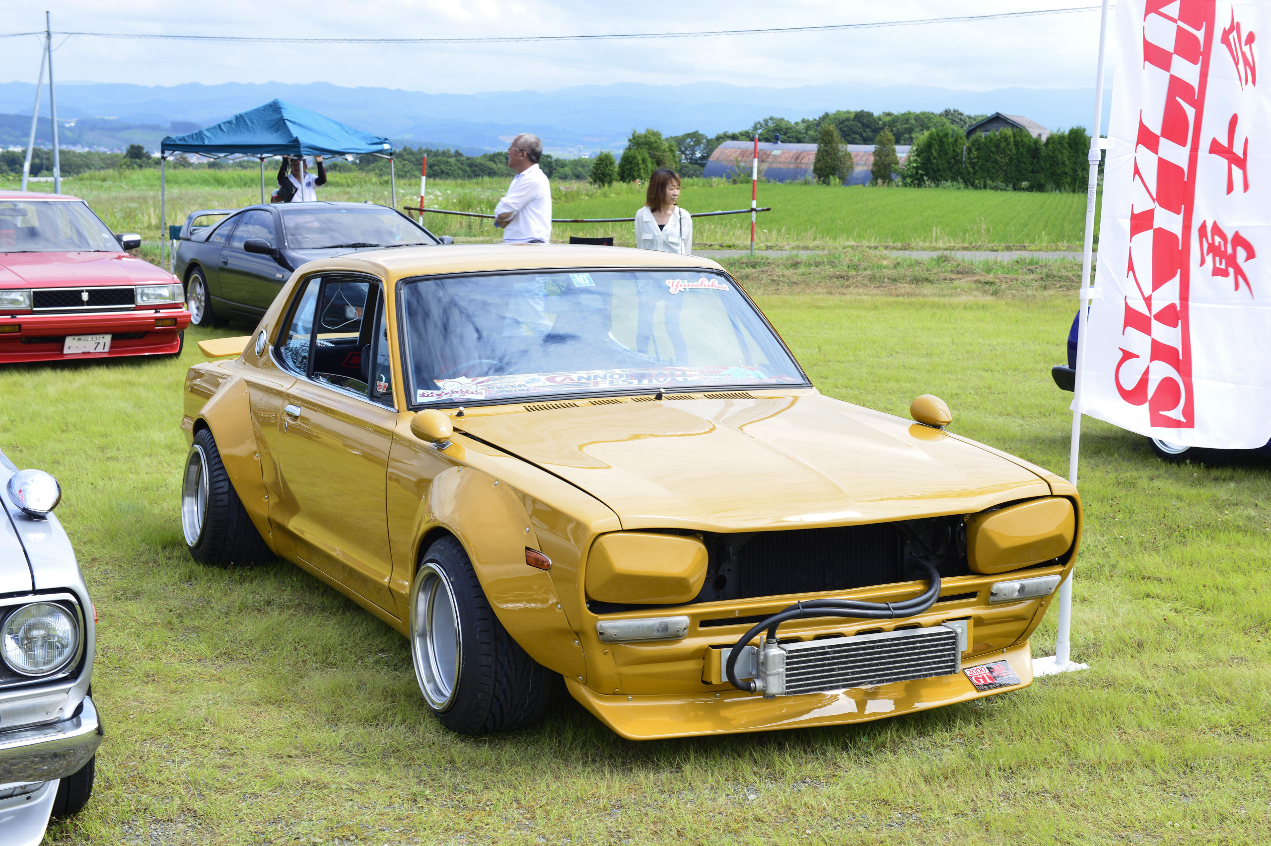 ピリッとホットなカラシ色のハコスカ | ossanauto